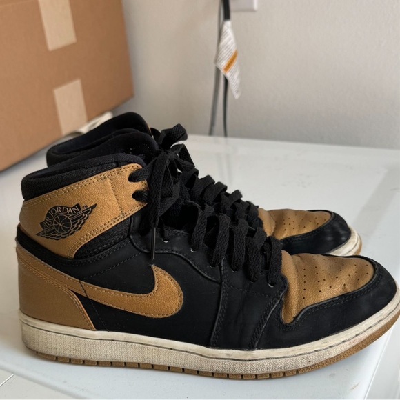 Air Jordan 1 Retro high Melo - Picture 1 of 4